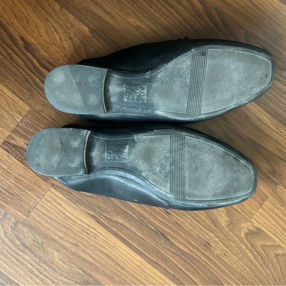 Naturalizer Flat - size 10 - Picture 2 of 4